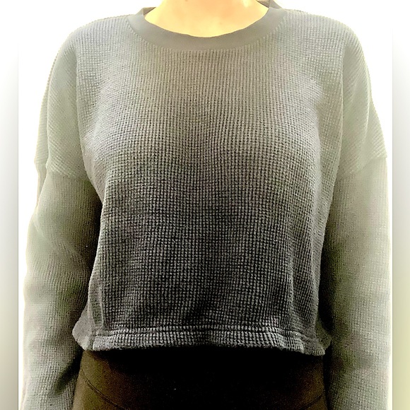 Navy waffle crop top - Picture 2 of 3